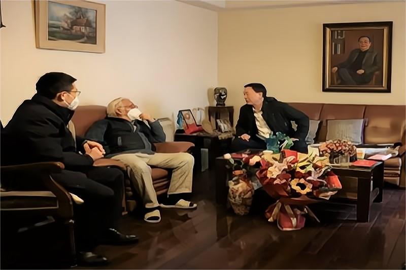 北京生物开展春节走访慰问离退休老同志活动